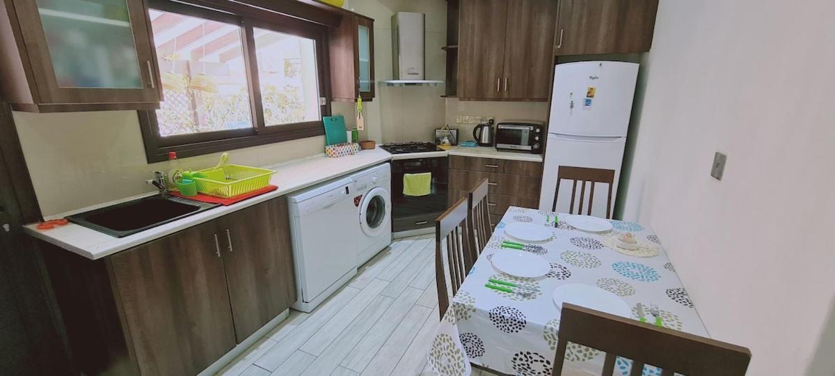Stay Garden Flat Larnaca Eksteriør billede